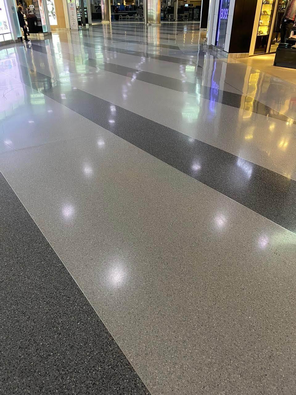 Piso granilite executado pela RW Mamedio